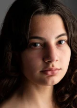 Николь Сорас