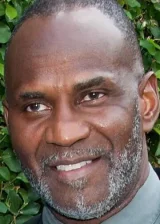 Джулиус Теннон