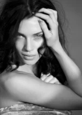 Скарлет Меллиш Уилсон