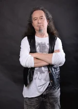 Луис Посада