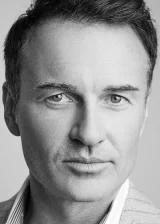 Джулиан Макмэхон