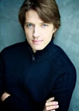 Filip Uayt