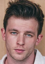 Яннис Нивёнер