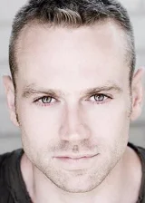 Дэниэл Уайт