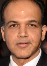 Ашутош Говарикер