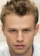 Мэтт Леветт