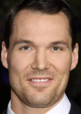 Дэниэл Кадмор