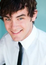 Кэйси Томас Браун