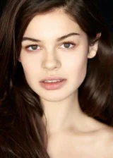 Кэролайн Дэй