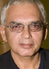 Карен Шахназаров