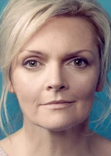 Шэрон Смолл