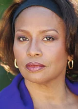 Дженифер Льюис