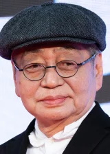 Харуоми Хосоно