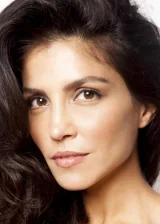 Назнин Контрактор