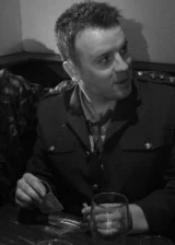 Саймон Филлипс