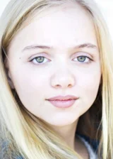 Мэдди Николс