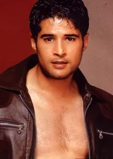 Раджив Кханделвал