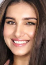 Тара Сутариа