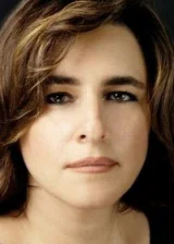 Эсра Дерманджиоглу