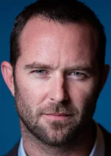 Салливан Стэплтон