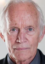 Лэнс Хенриксен