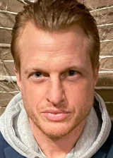 Адам Макдональд