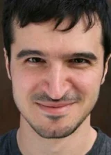 Реза Мемари